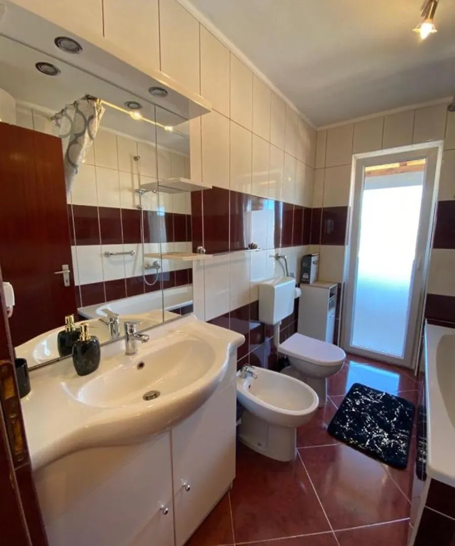 Apartmani Memic 100M Od Mora Porec Apartment