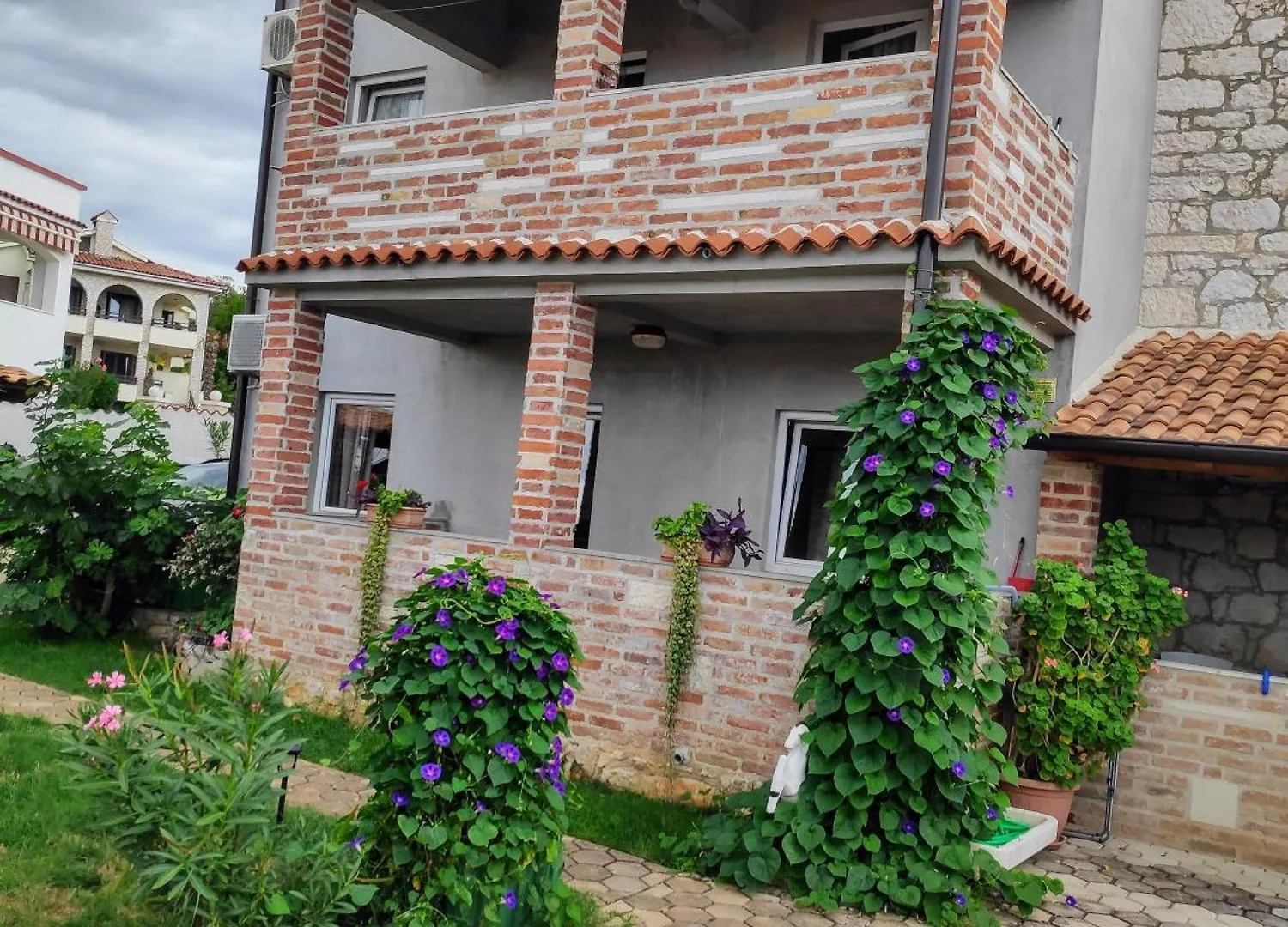 Apartmani Memic 100M Od Mora Porec Apartment