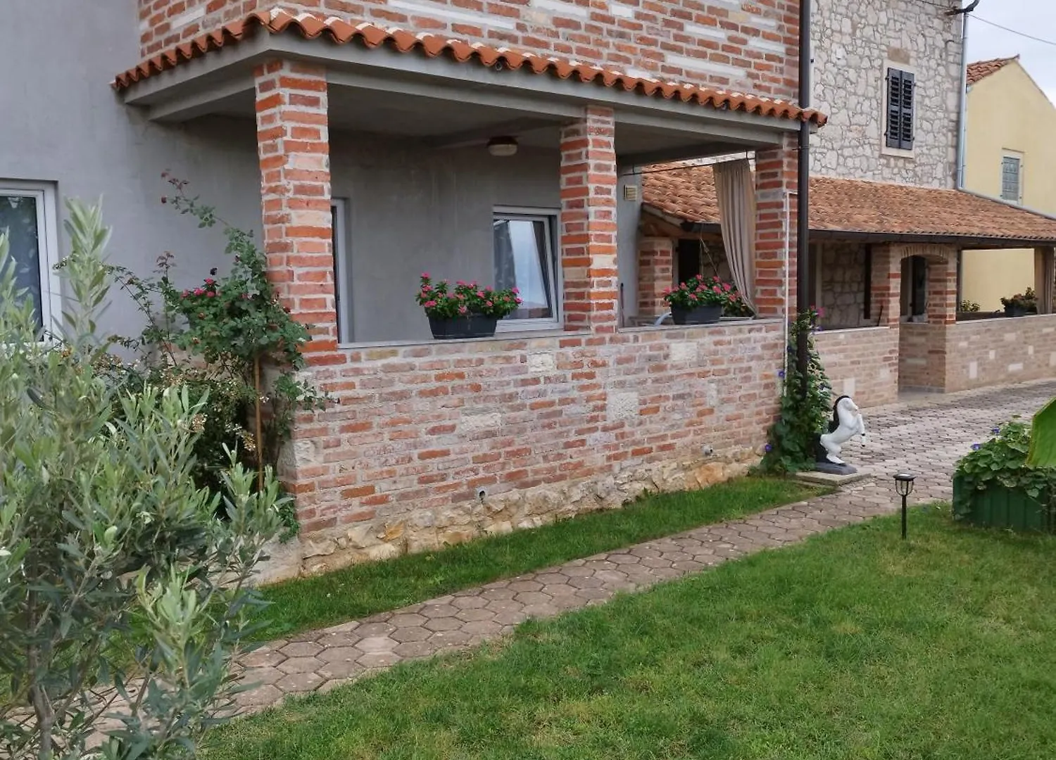 Apartmani Memic 100M Od Mora Porec Apartment