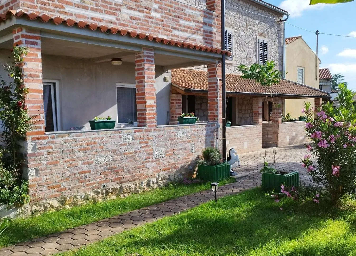 Apartmani Memic 100M Od Mora Porec Apartment