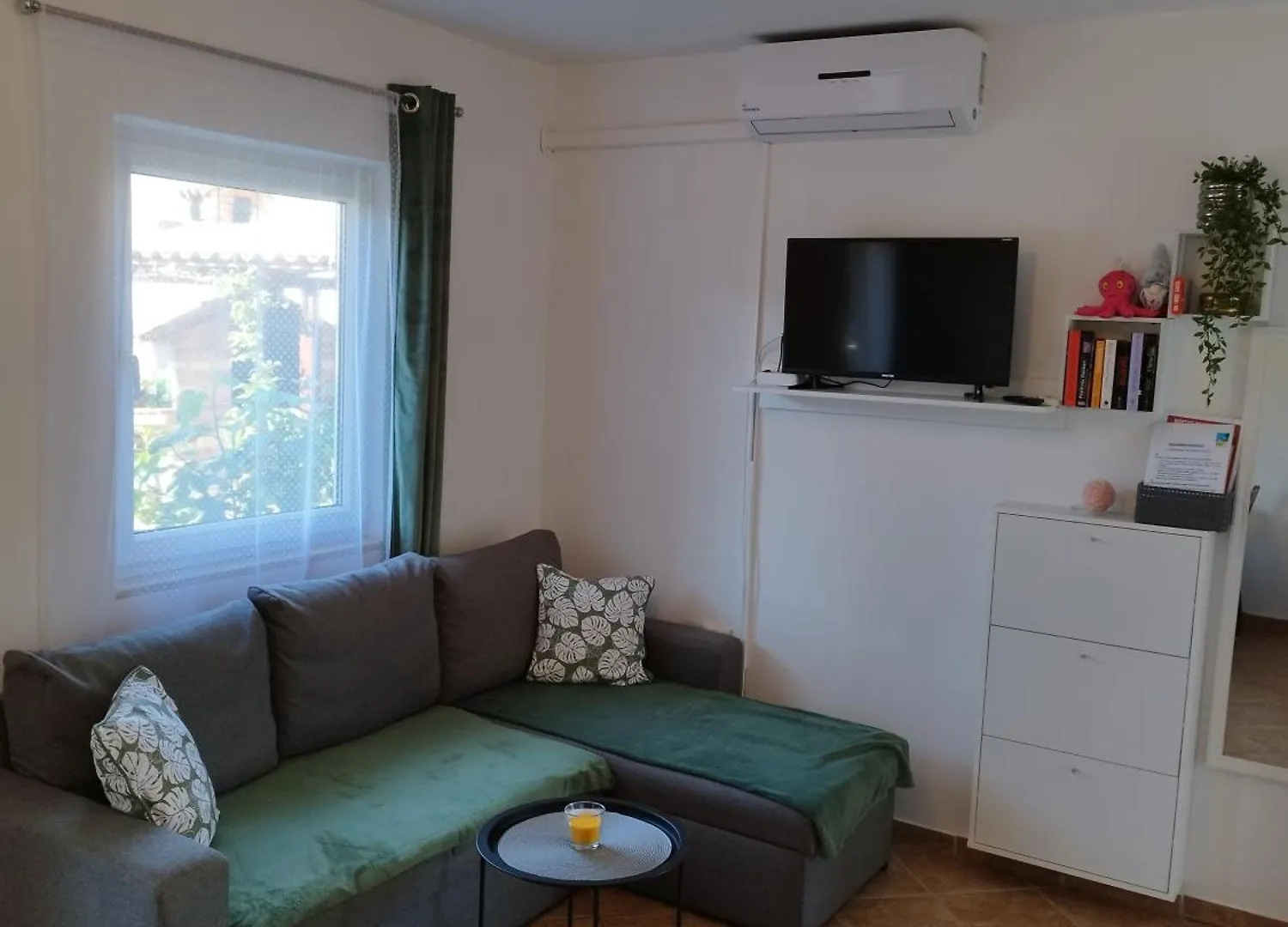 Apartmani Memic 100M Od Mora Porec 0*,  Croatia