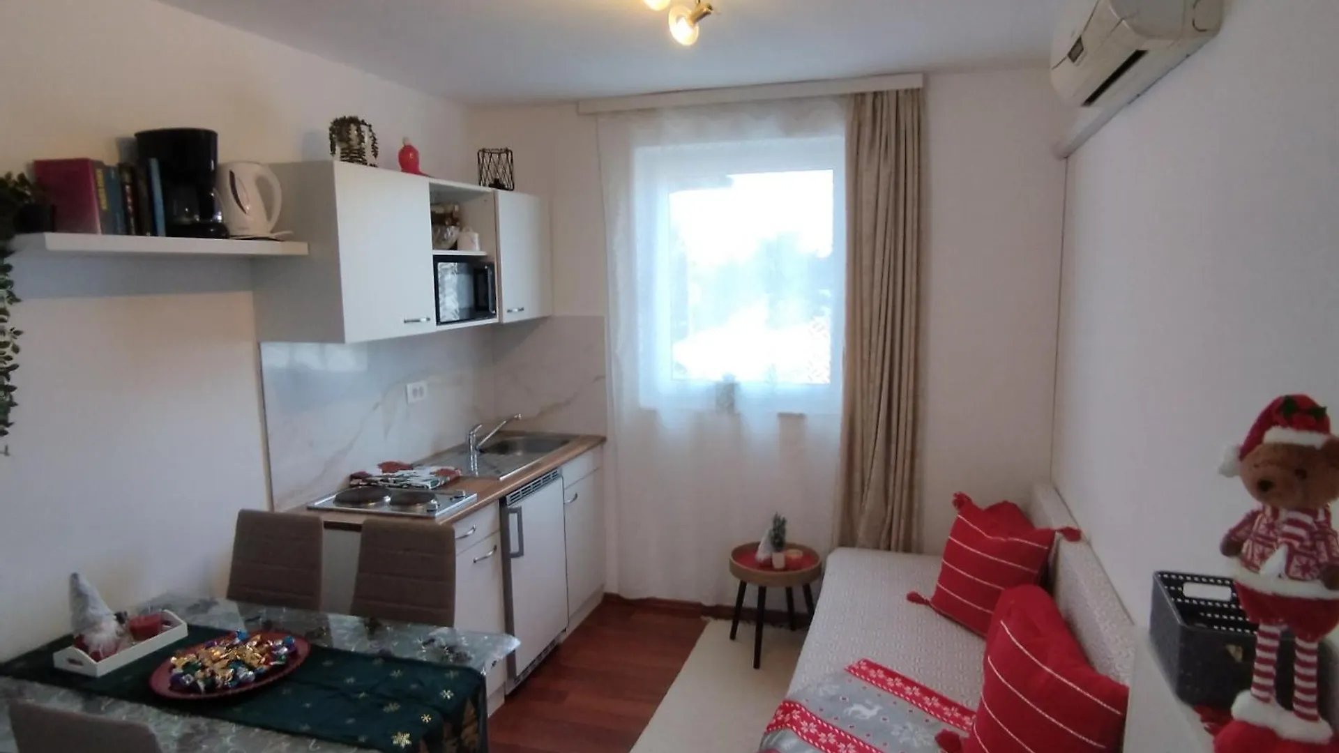 Apartmani Memic 100M Od Mora Porec 0*,