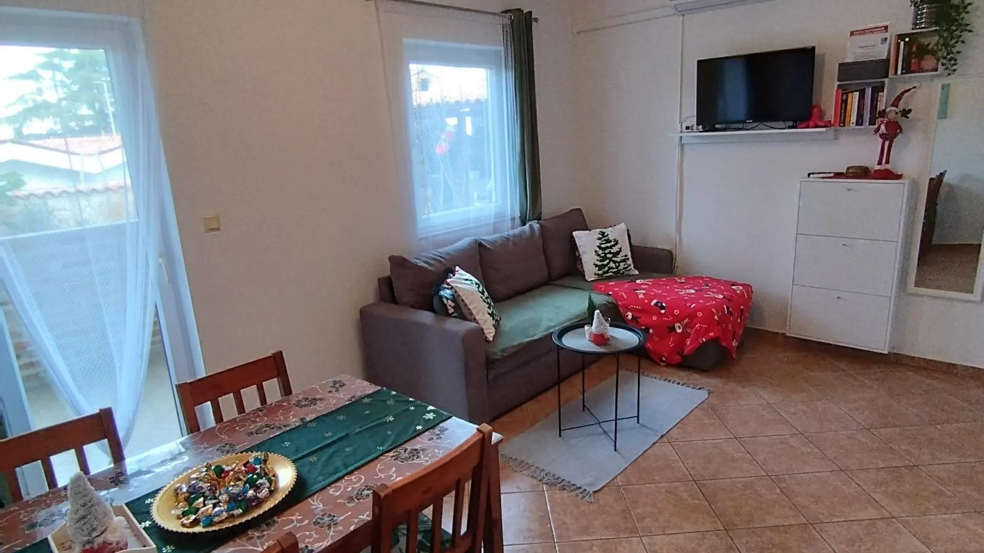 Apartmani Memic 100M Od Mora Porec 0*,  Croatia