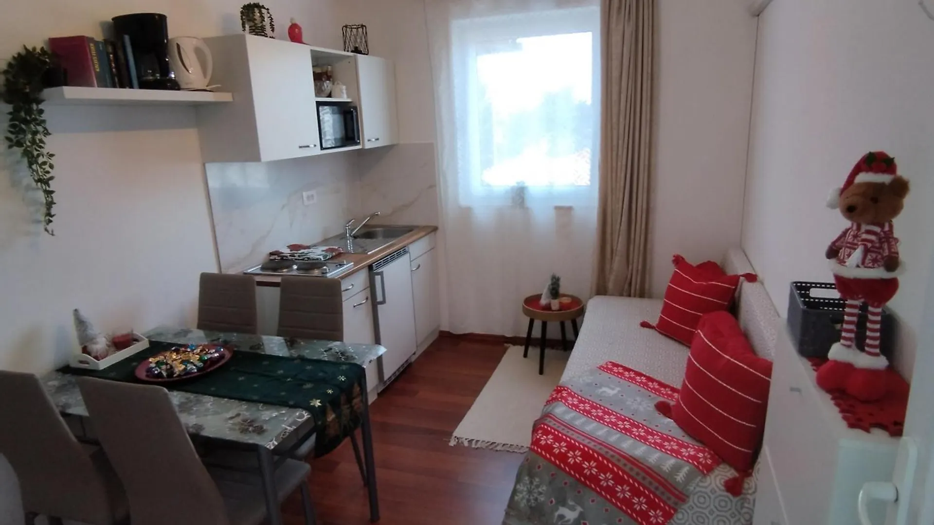 Apartmani Memic 100M Od Mora Porec Apartment