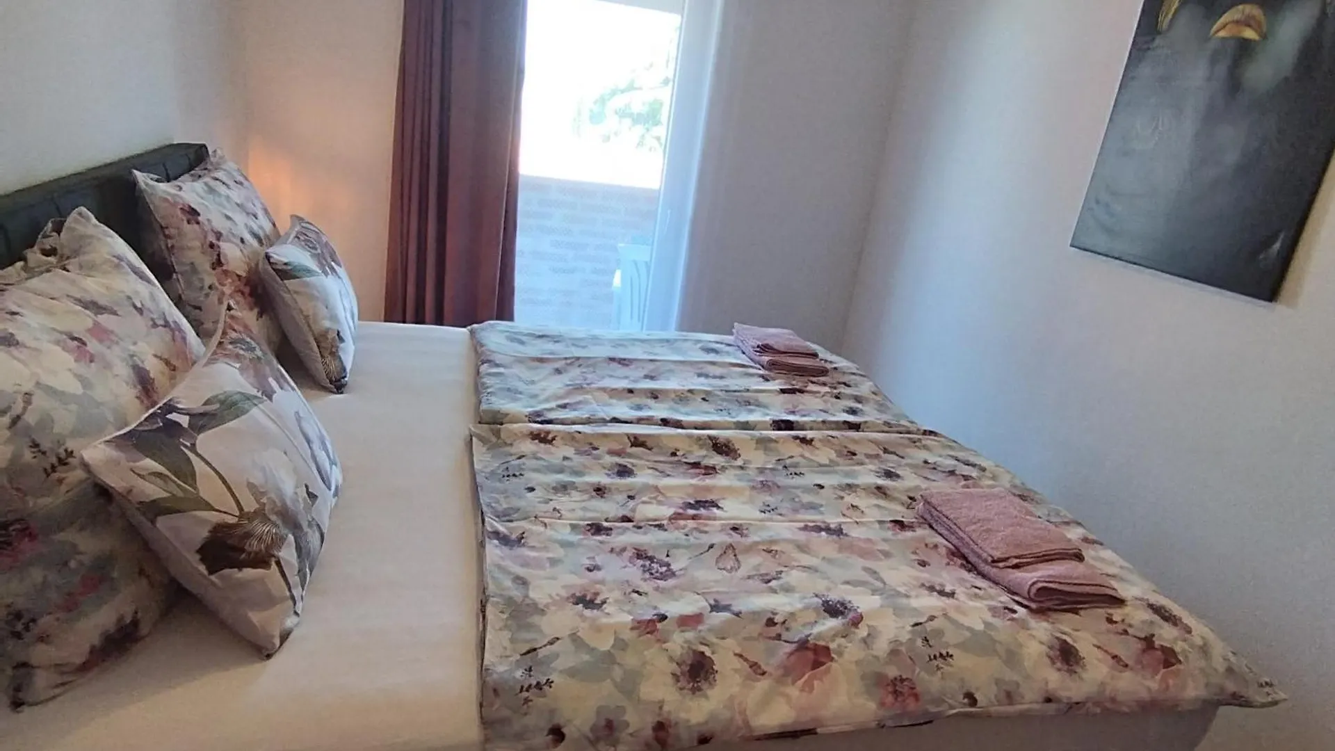 Apartmani Memic 100M Od Mora Poreč Apartmán