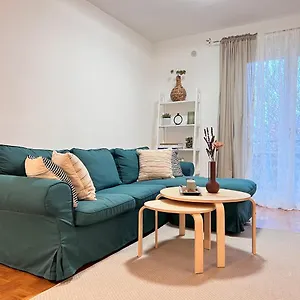  Apartment Giordi