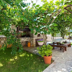  Apartment Davorka